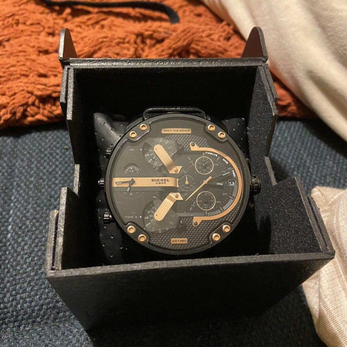 Diesel Mr Daddy 2.0 Chronograph Black Dial Black Leather Strap Watch For Men - DZ7350