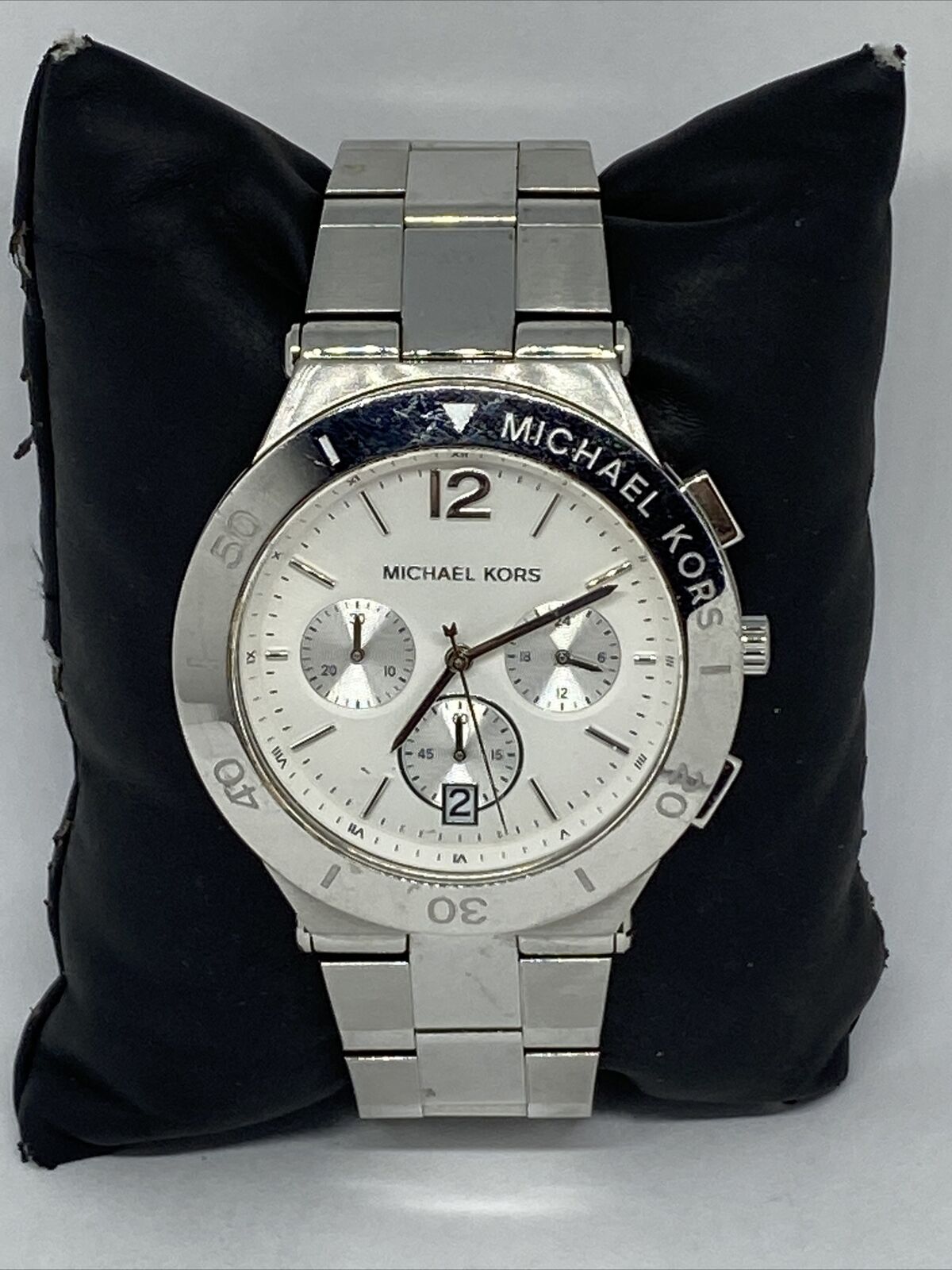 Michael Kors Wyatt White Dial Silver Steel Strap Watch For Women - MK5932