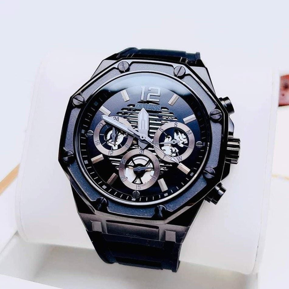 Guess Momentum Black Dial Black Rubber Strap Watch for Men - GW0263G4